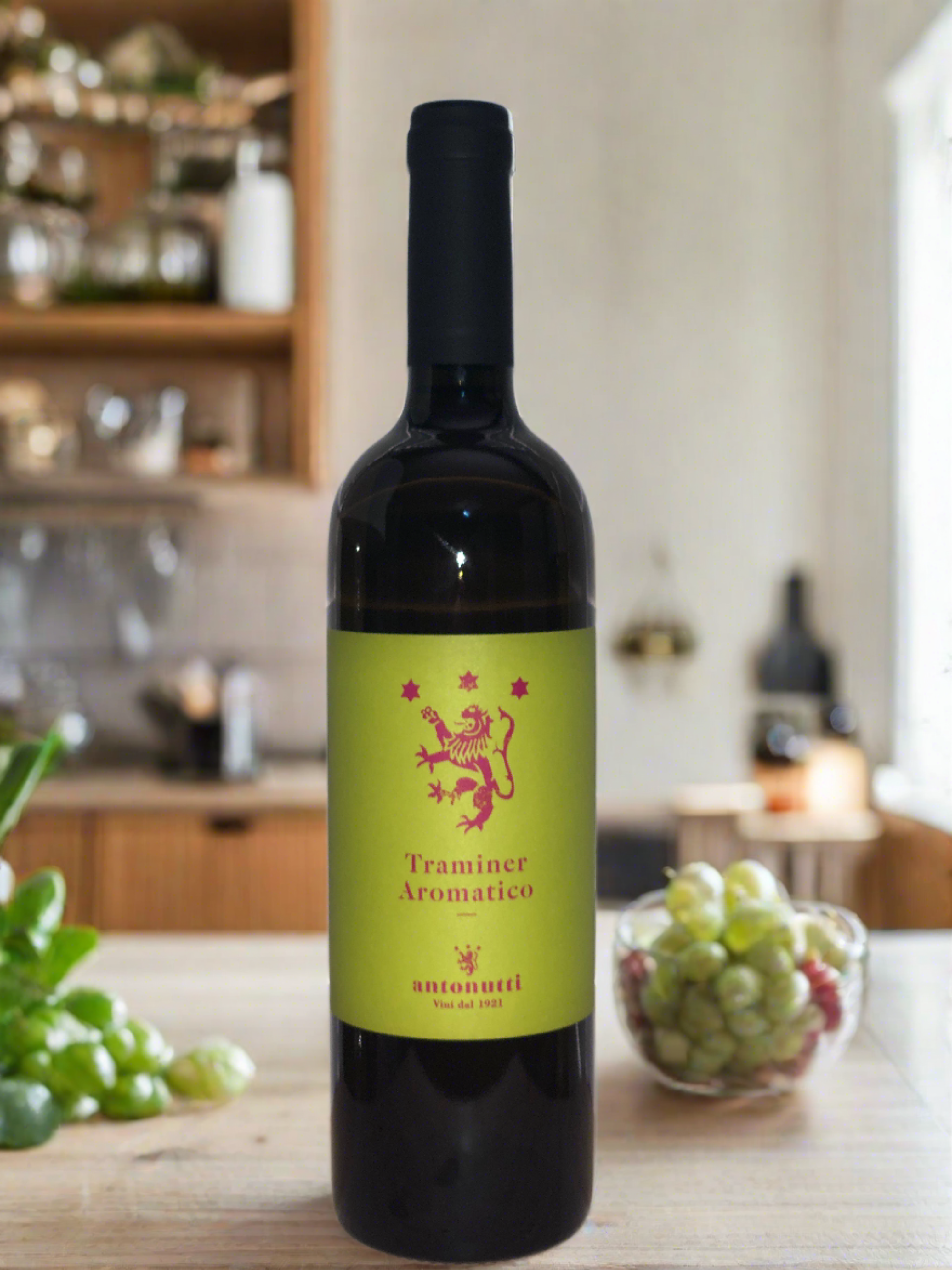 Fruili- Venezia Guilia: Antonutti Traminer Aromatico – The Italian